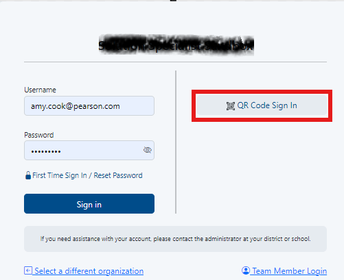 Login window with QR code visible